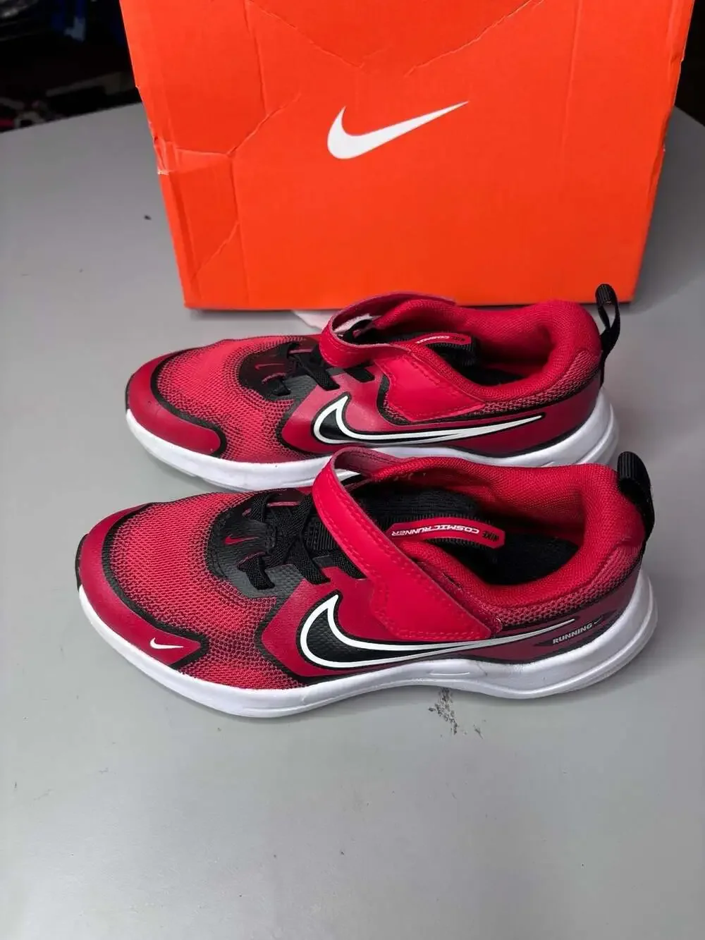 Nike Boy's Cosmic Runner Sneaker Infant